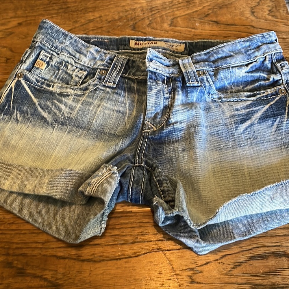 Big Star Casey Jean Shorts - Picture 5 of 6